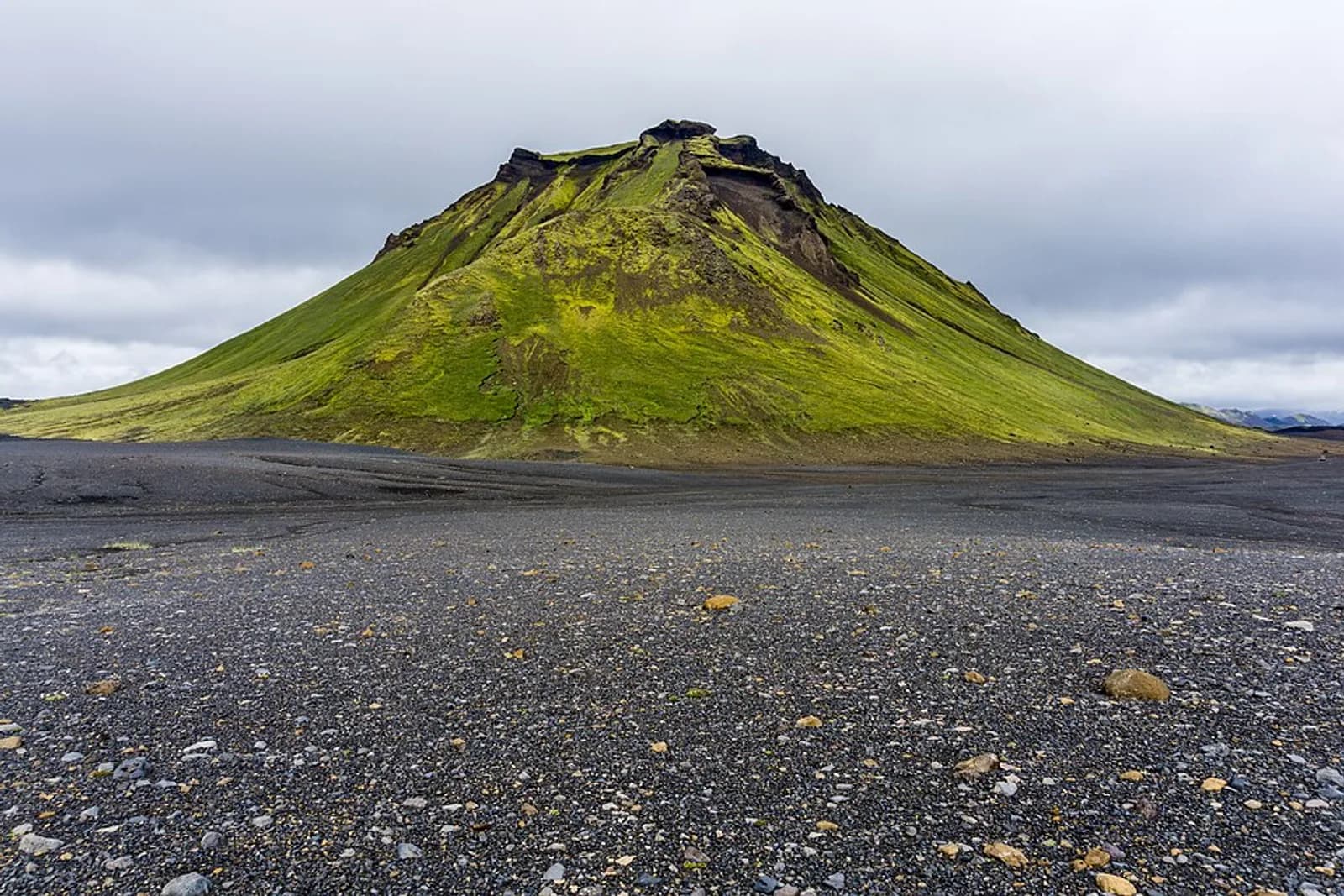 Hattfell from Laugavegur hiking trail, Iceland